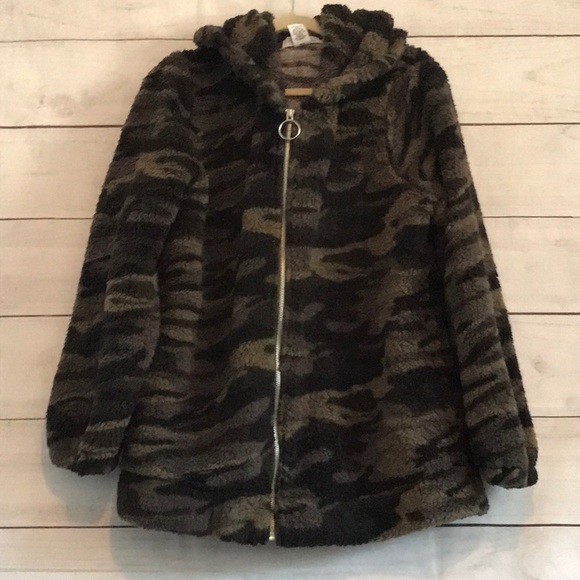 Camo Fleece Hoodie - Picture 2 of 3